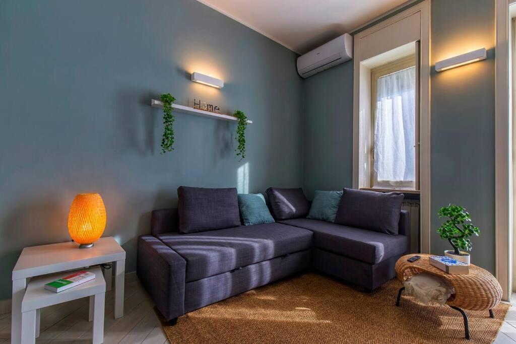 Charmy & Cozy Panoramic Flat 50m From M4 Stop Apartamento Milán